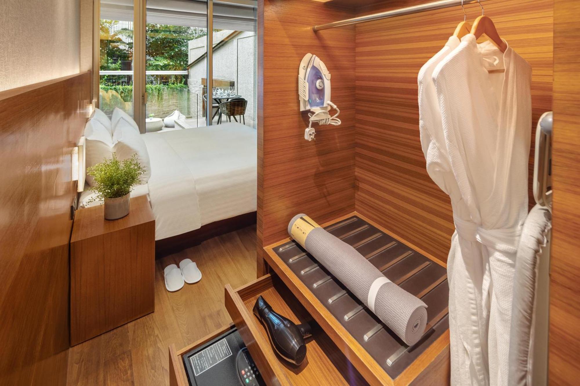 Oasia Resort Sentosa By Far East Hospitality Singapur Exterior foto A room in the hotel
